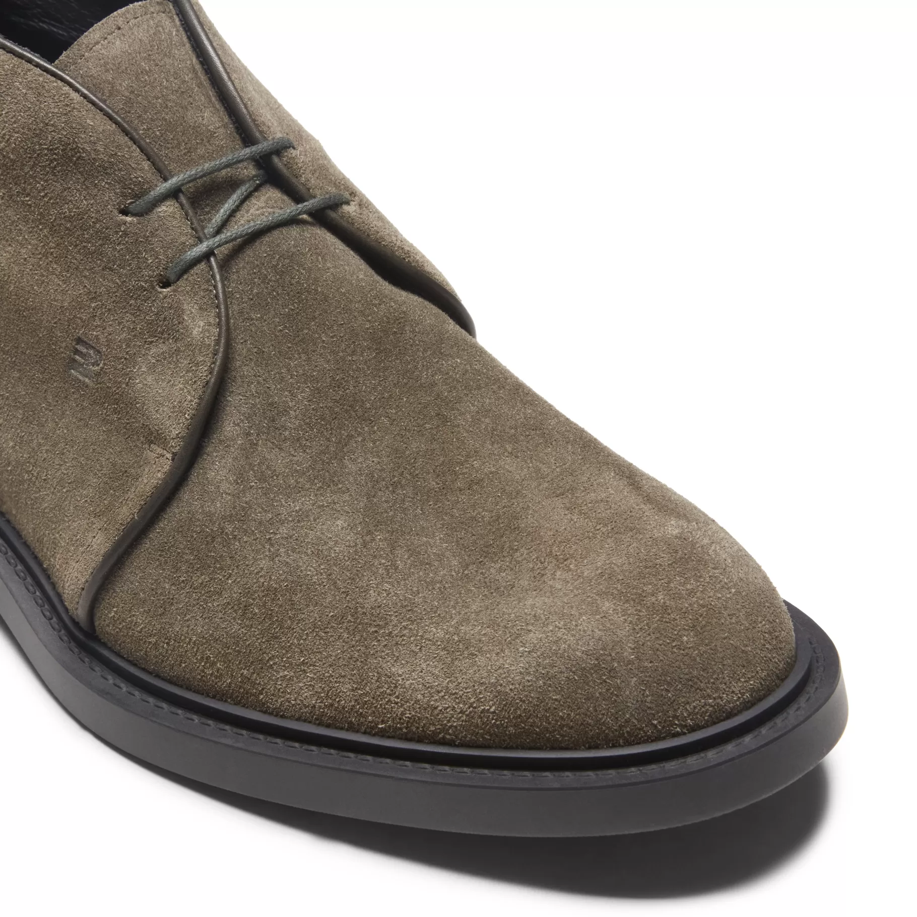 Shop Fratelli Rossetti Desert boot in suede colore - Alga